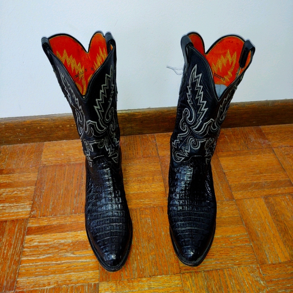 Lucchese men's cayman boots size 10 D